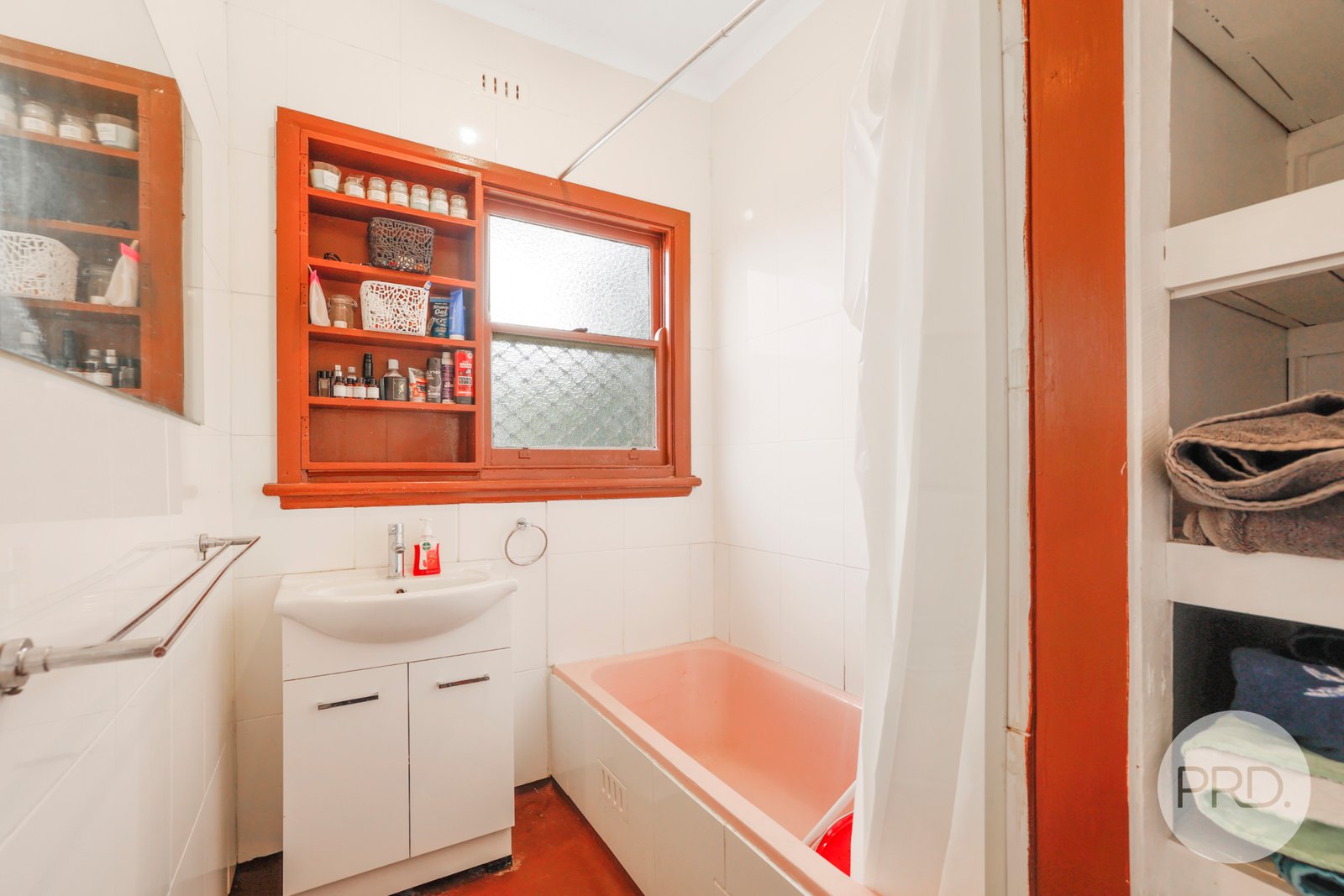 48 Gunnedah Road TAMWORTH 12