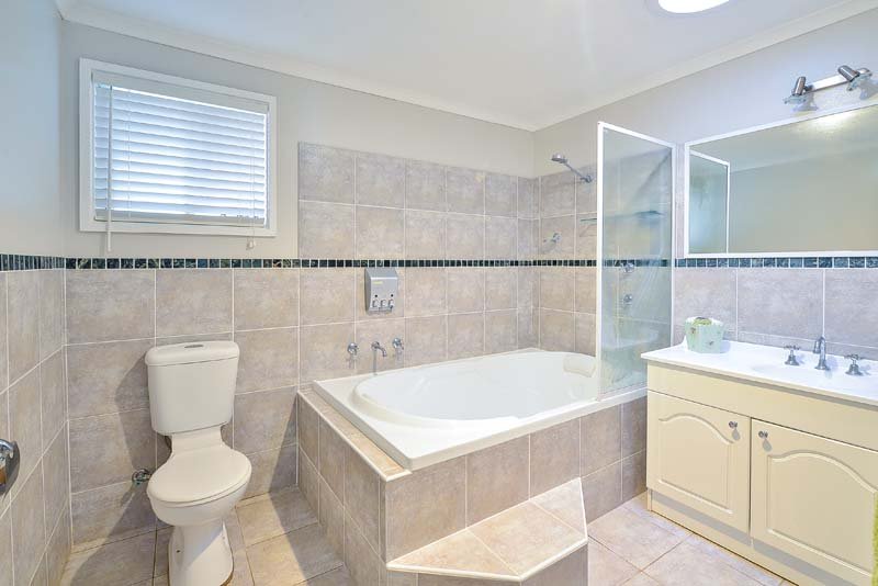 48 Hatchinson Crescent JAMISONTOWN 9