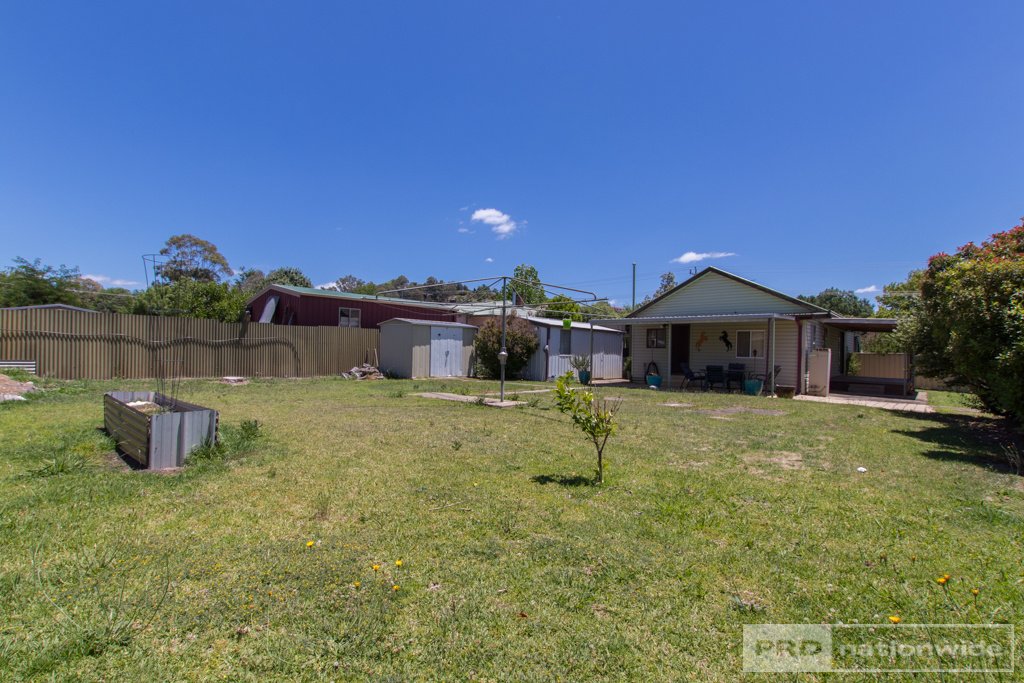 48 Herbert Street TUMUT 10