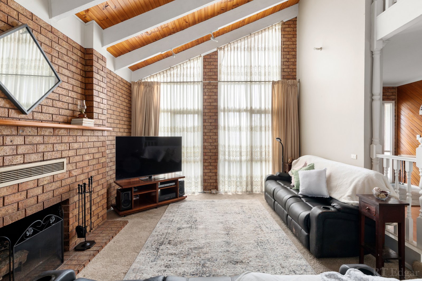 Real Estate and Property in 48 Hibiscus Avenue, Bundoora, VIC