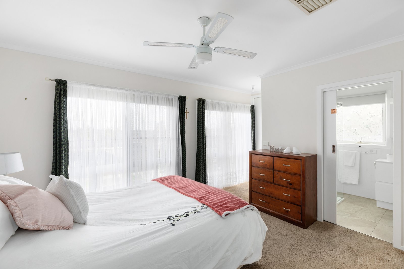 Real Estate and Property in 48 Hibiscus Avenue, Bundoora, VIC