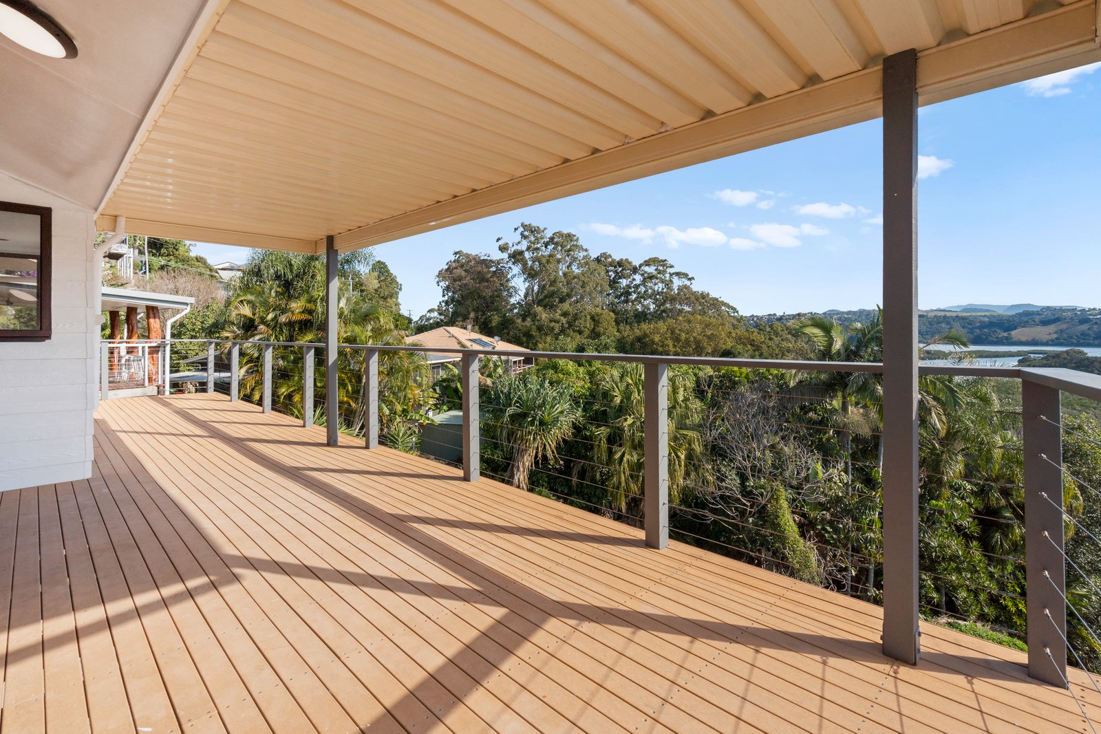 48 Hillcrest Avenue BANORA POINT 11