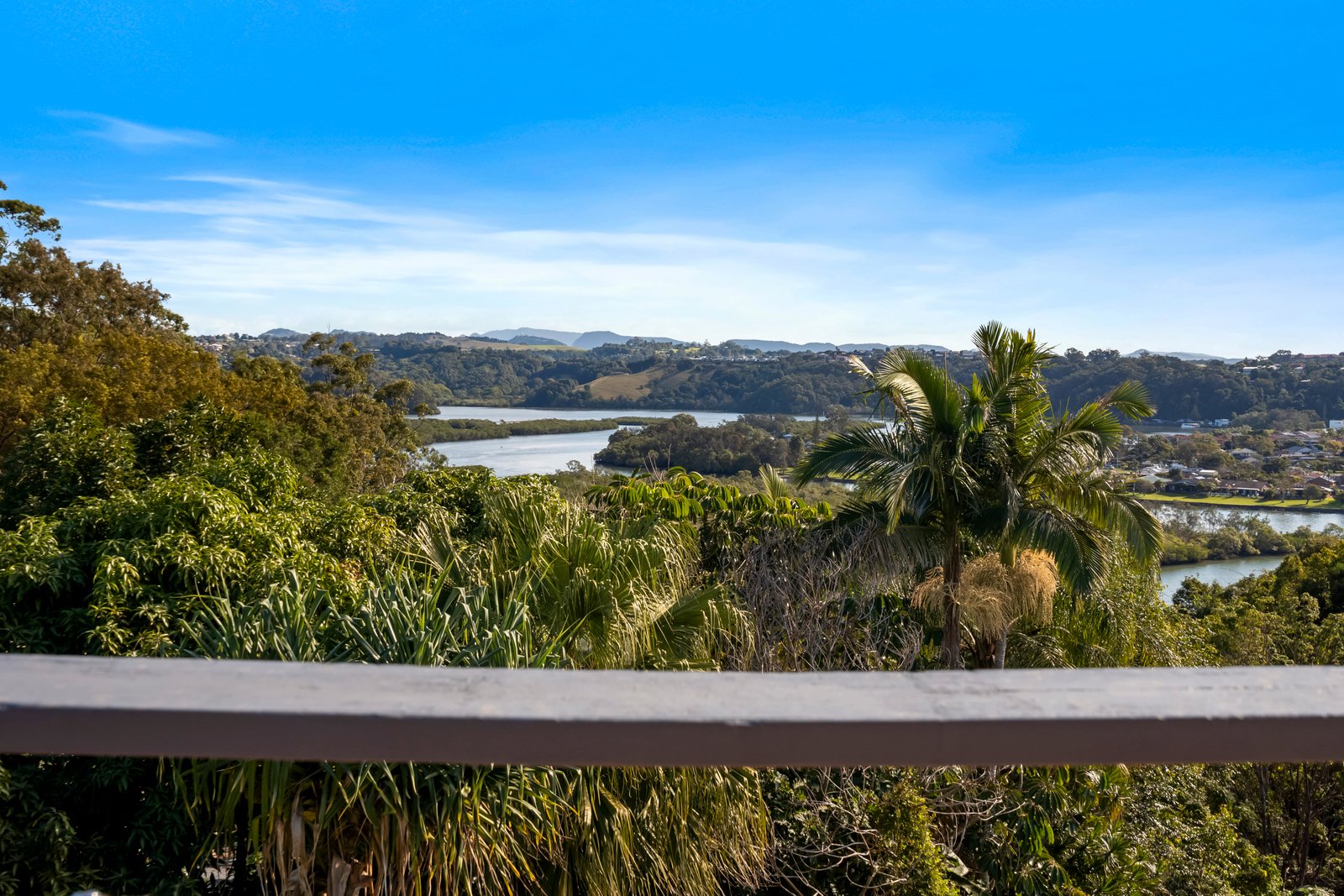 48 Hillcrest Avenue BANORA POINT 17