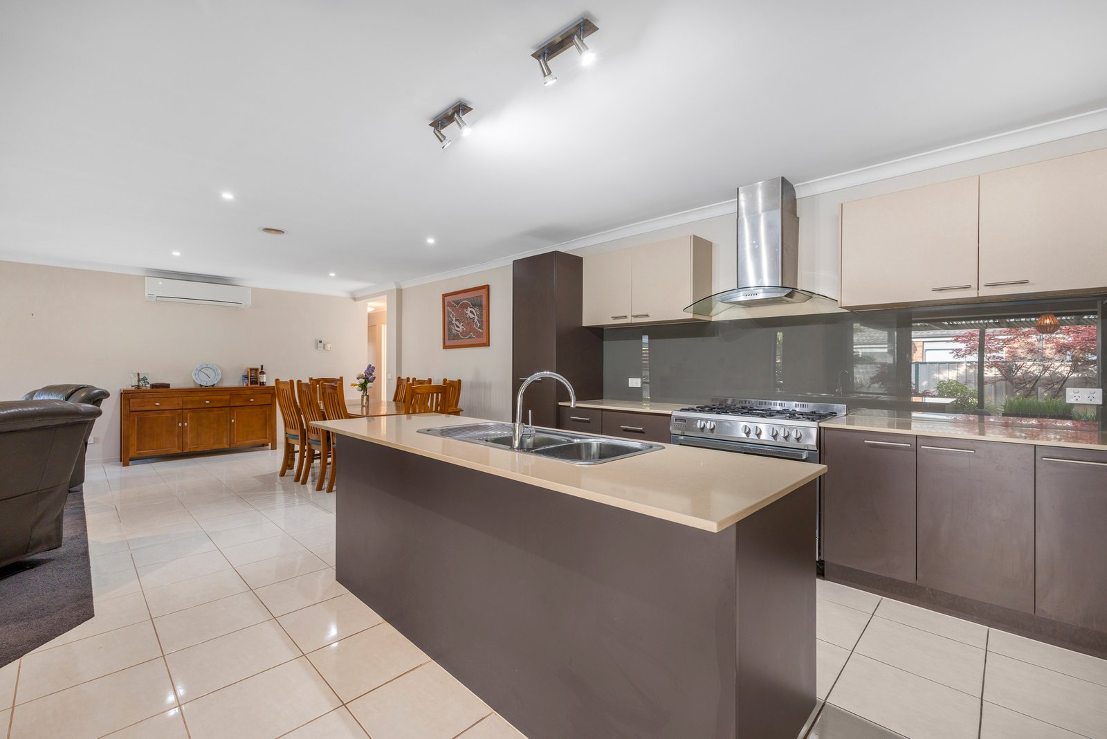 Gallery: 48 Hocking Avenue