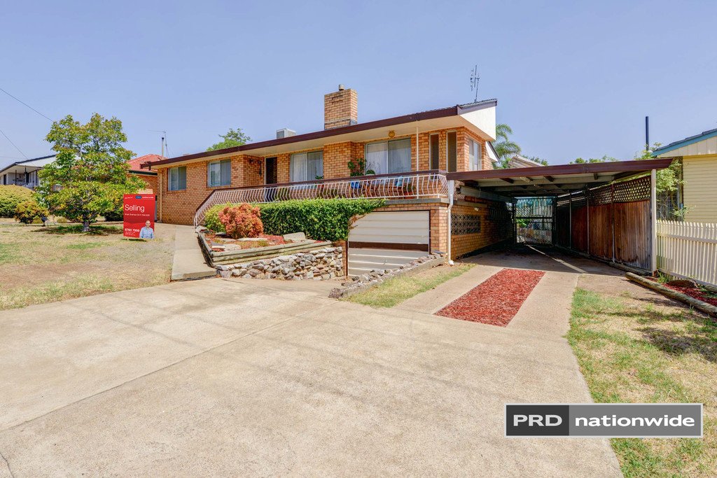 48 Holland Street TAMWORTH 2