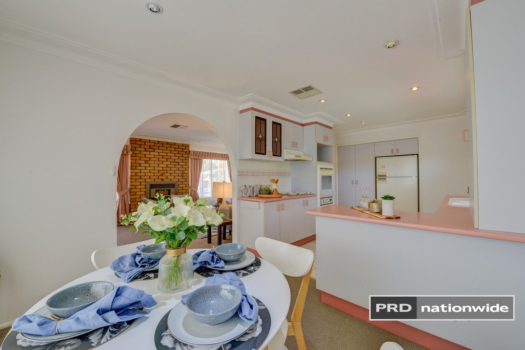 48 Holland Street TAMWORTH 10