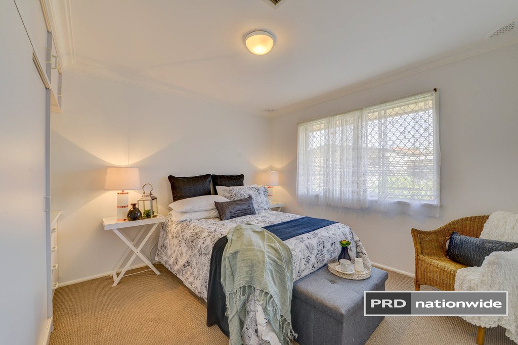 48 Holland Street TAMWORTH 17