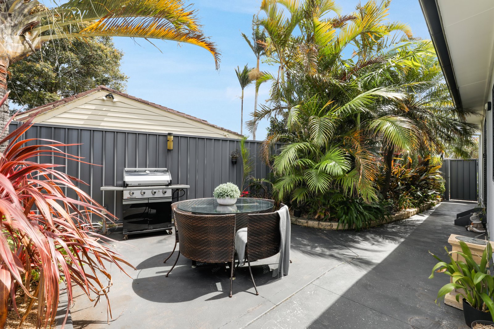 48 Horsley Road OAK FLATS 14