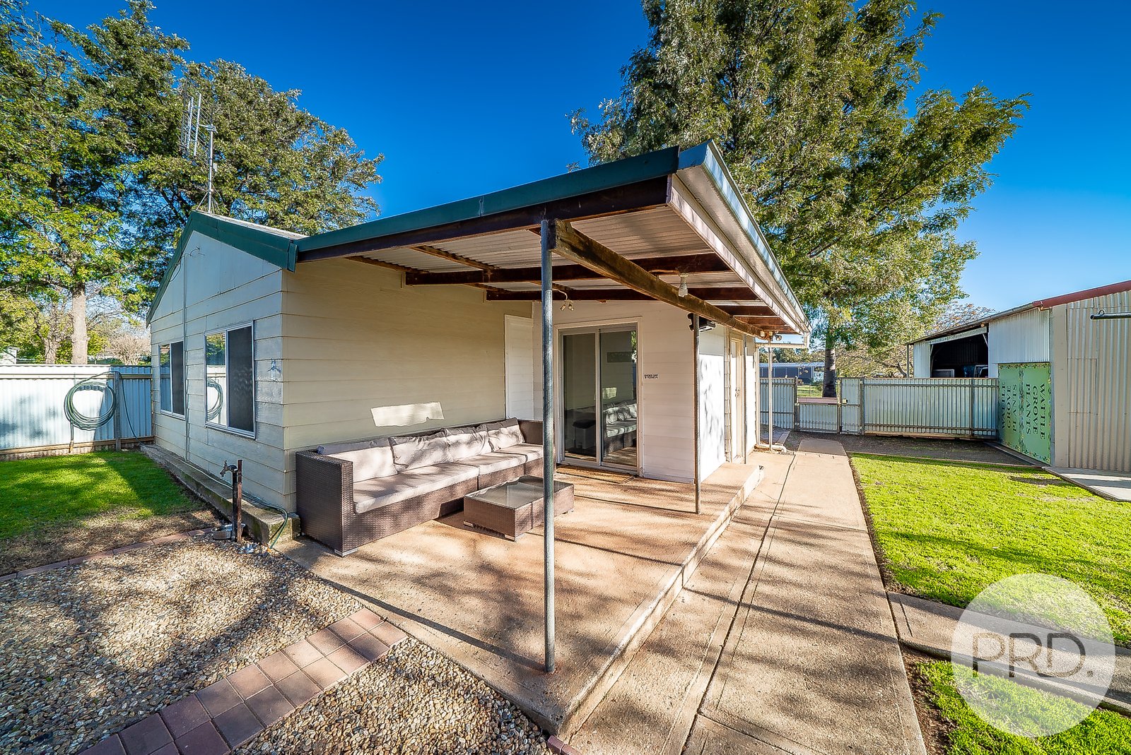 48 Iverach Street COOLAMON 13