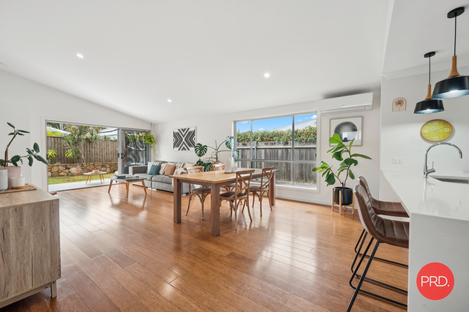 48 Ivory Circuit SAPPHIRE BEACH 7