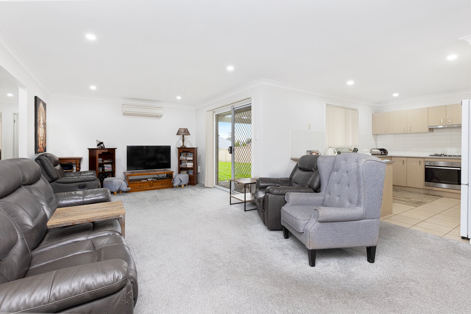 48 Jenna Drive RAWORTH 4