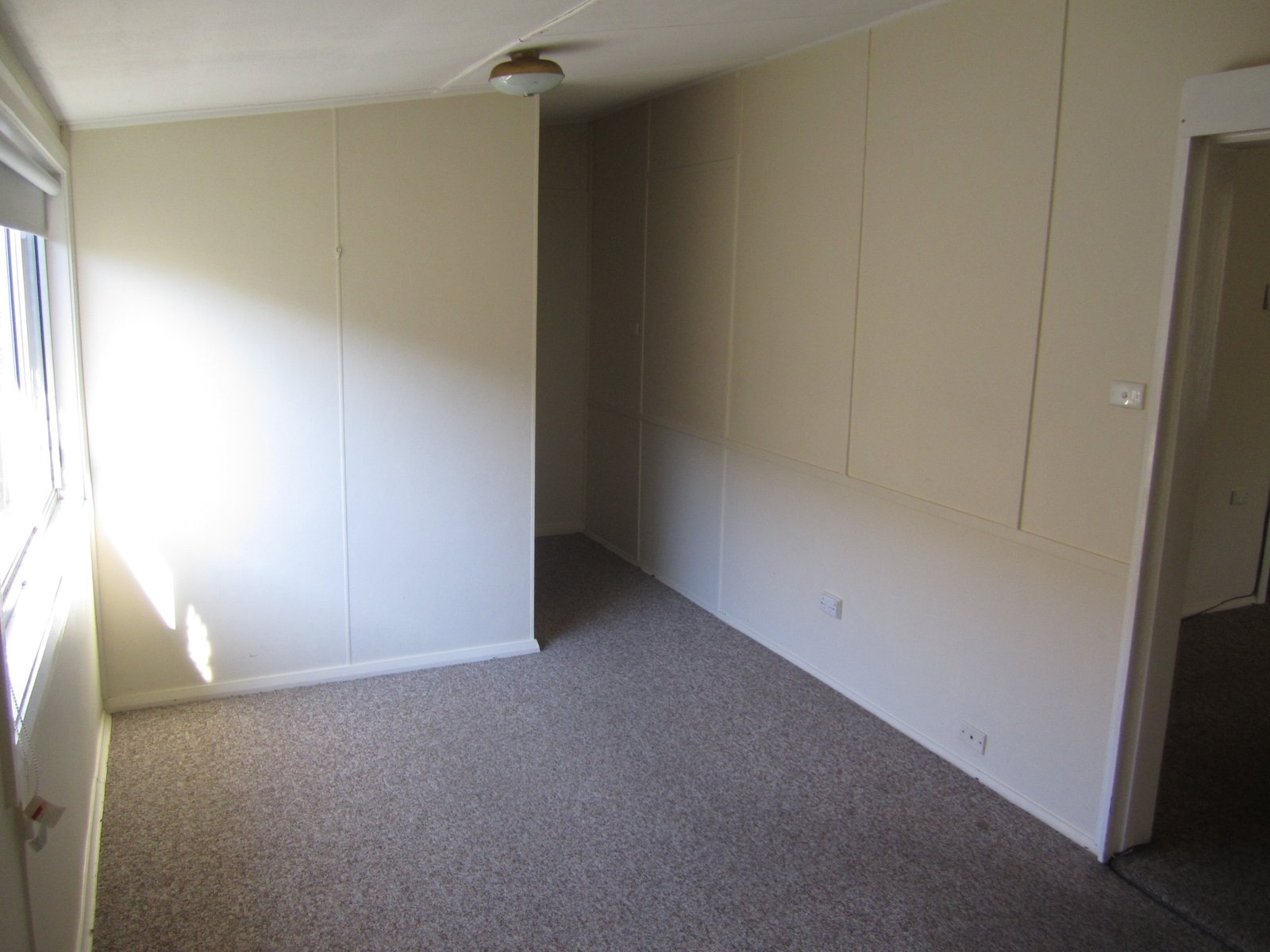 48 Kathleen Street TAMWORTH 4