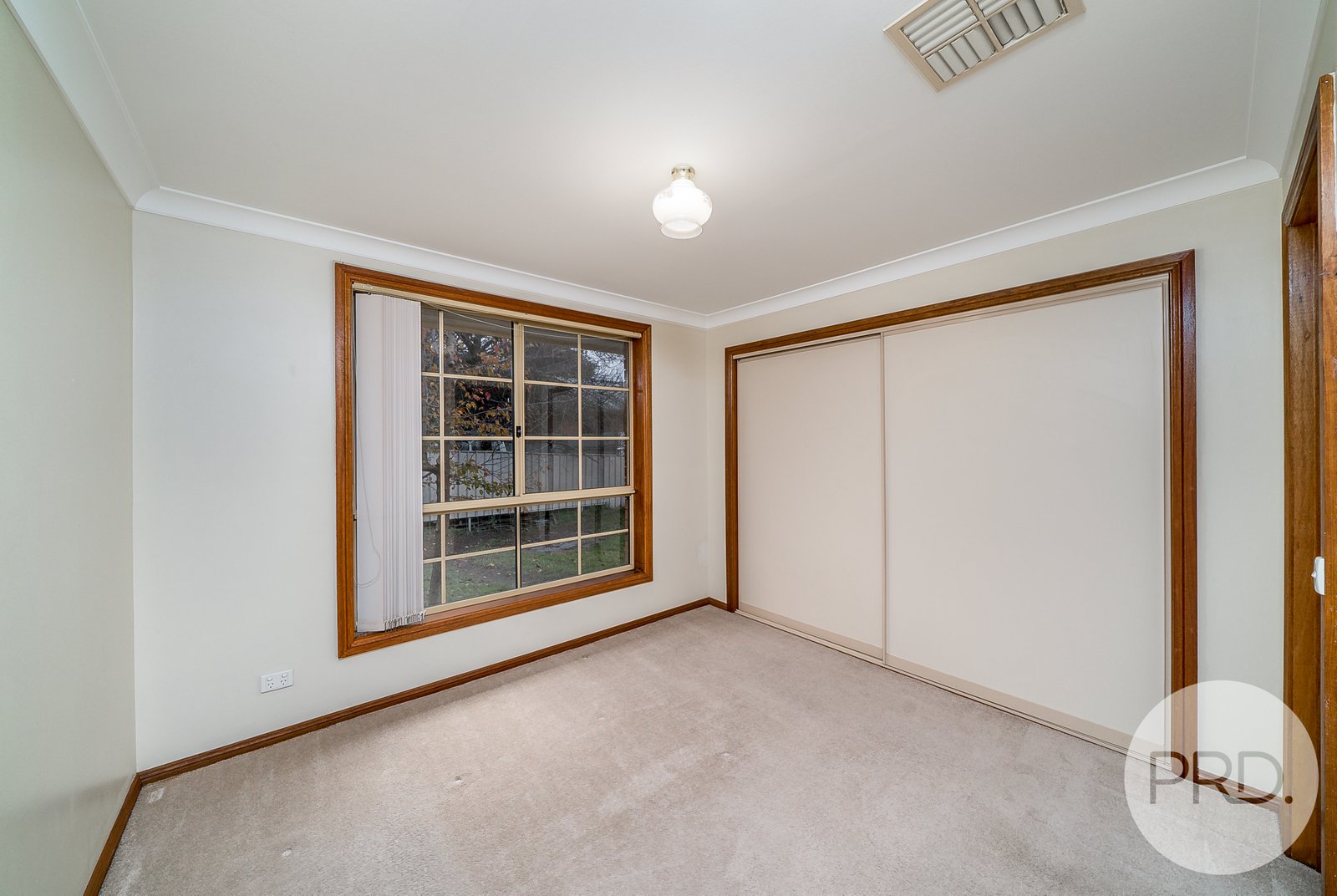 4/8 Kenneally Street KOORINGAL 4