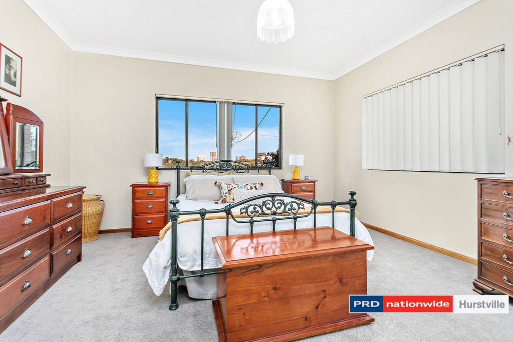 48 Kimberley Road HURSTVILLE 6