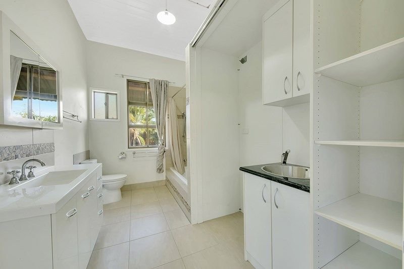 48 KOORAWATHA Drive BOROREN 6