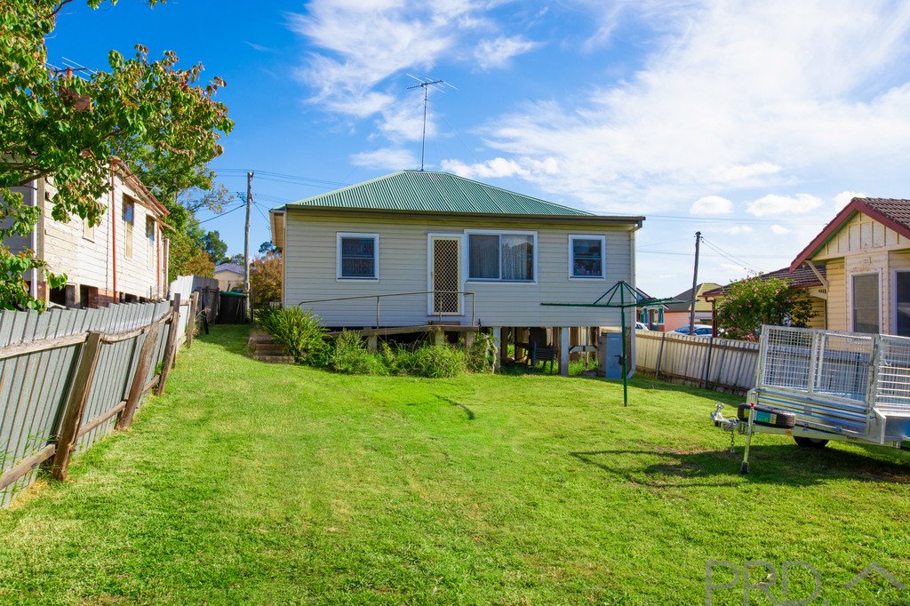 48 Lawes Street EAST MAITLAND 4