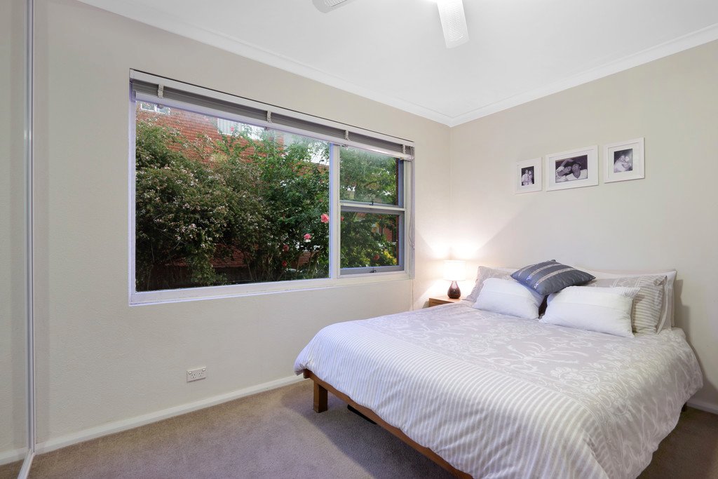 4/8 Letitia Street OATLEY 4