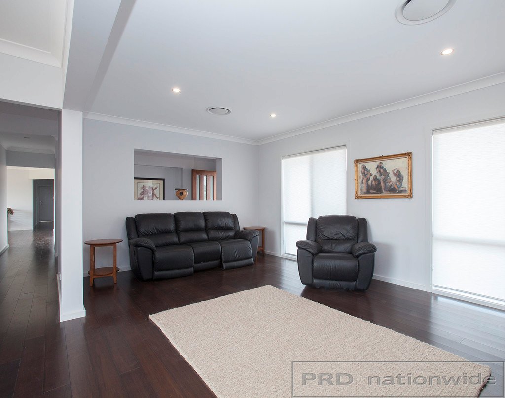 48 Mackellar Drive VACY 9
