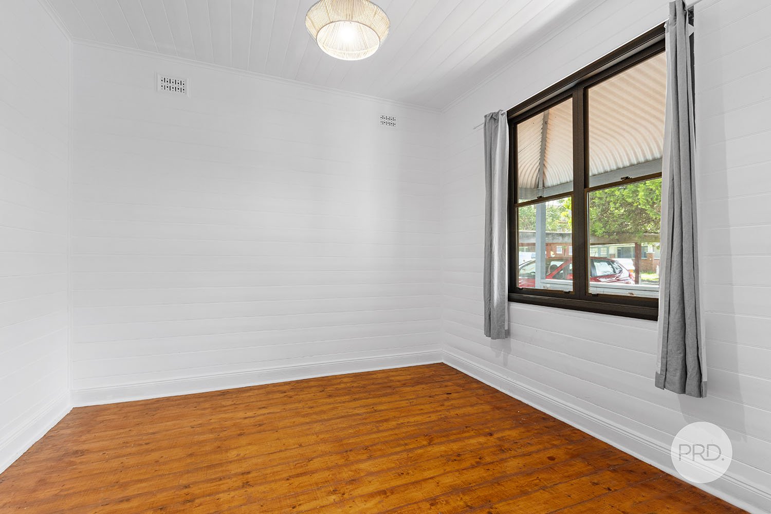 48 Macquarie Place MORTDALE 3