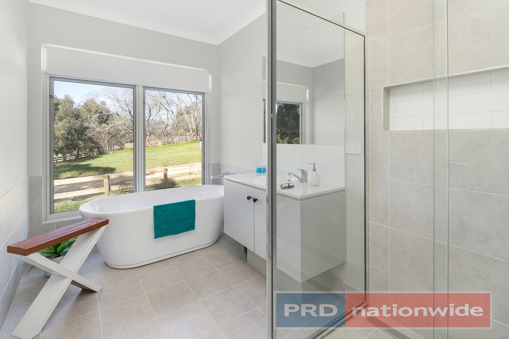 48 Main Street GORDON 9