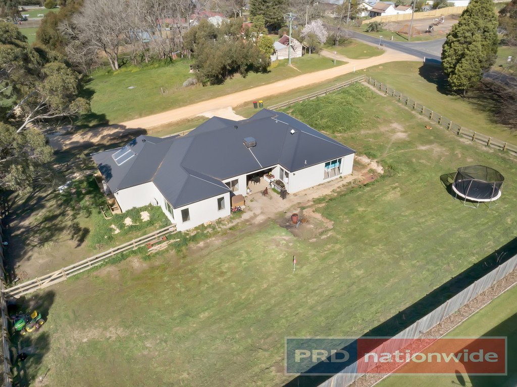 48 Main Street GORDON 14