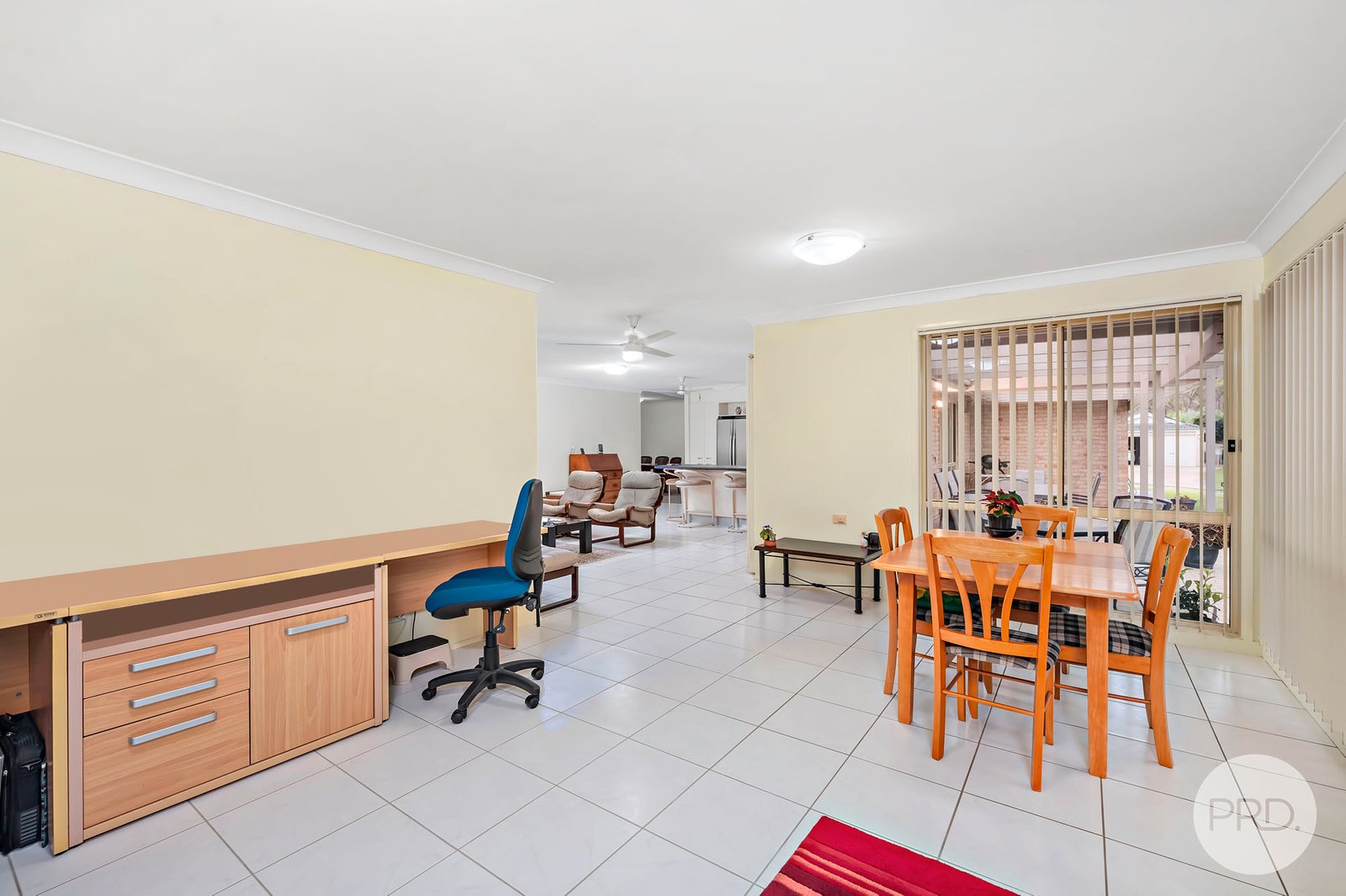 48 Mariner Crescent SALAMANDER BAY 10