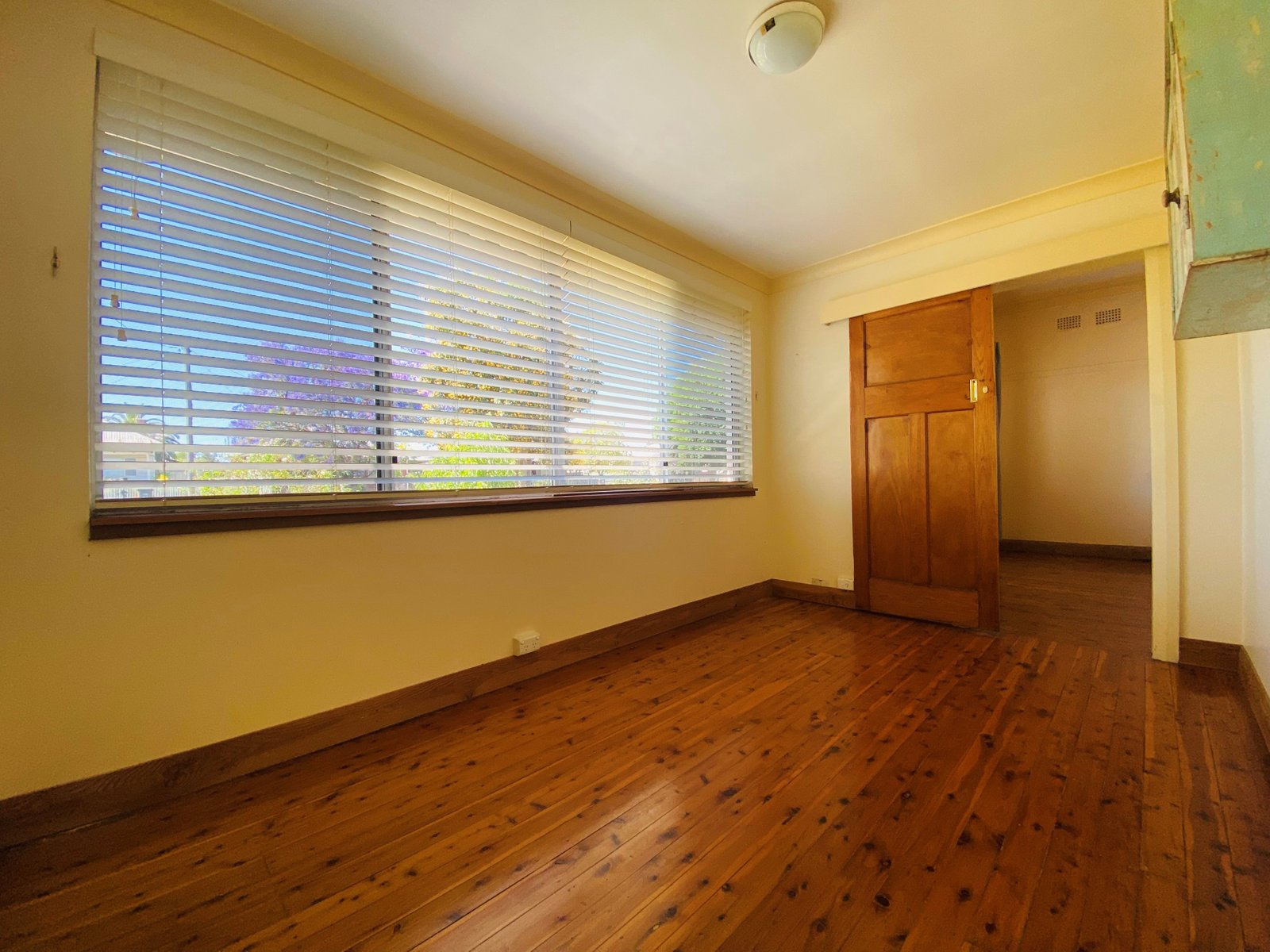 48 Mathews Street TAMWORTH 4