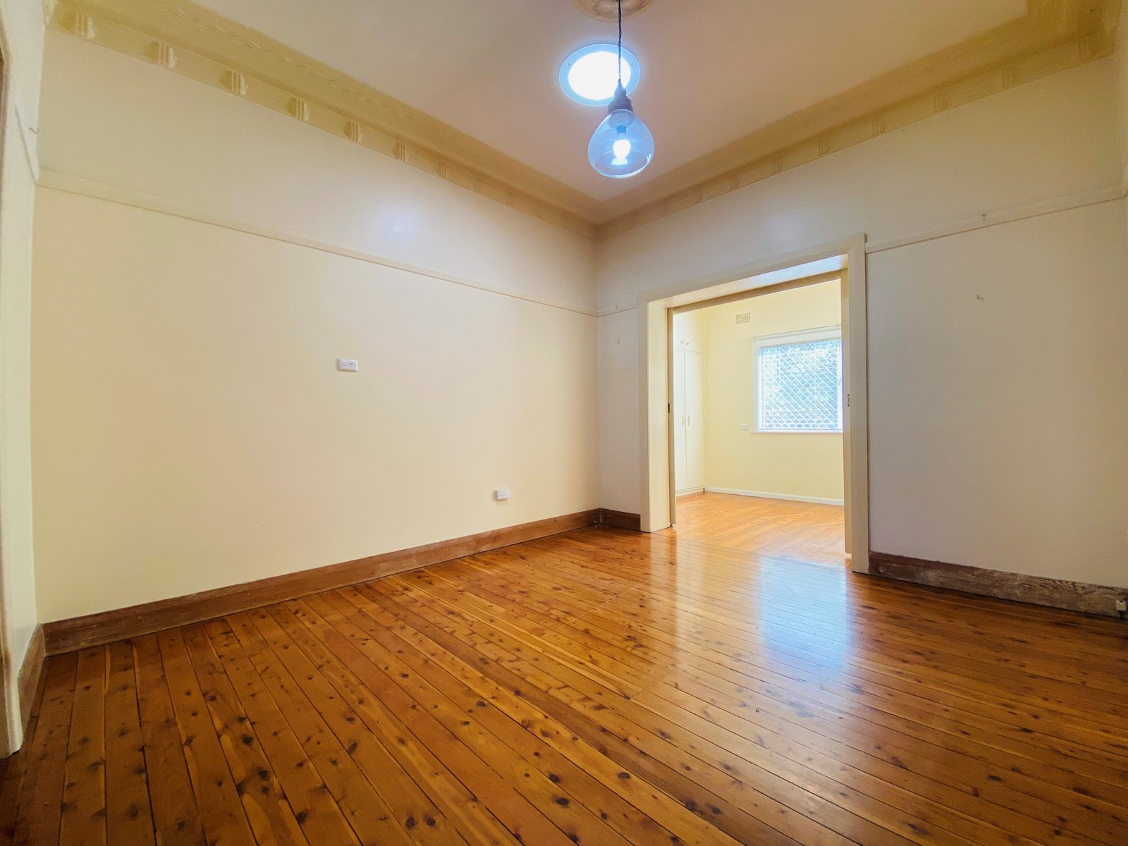 48 Mathews Street TAMWORTH 6