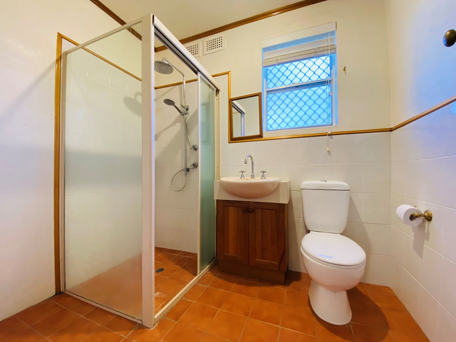 48 Mathews Street TAMWORTH 8