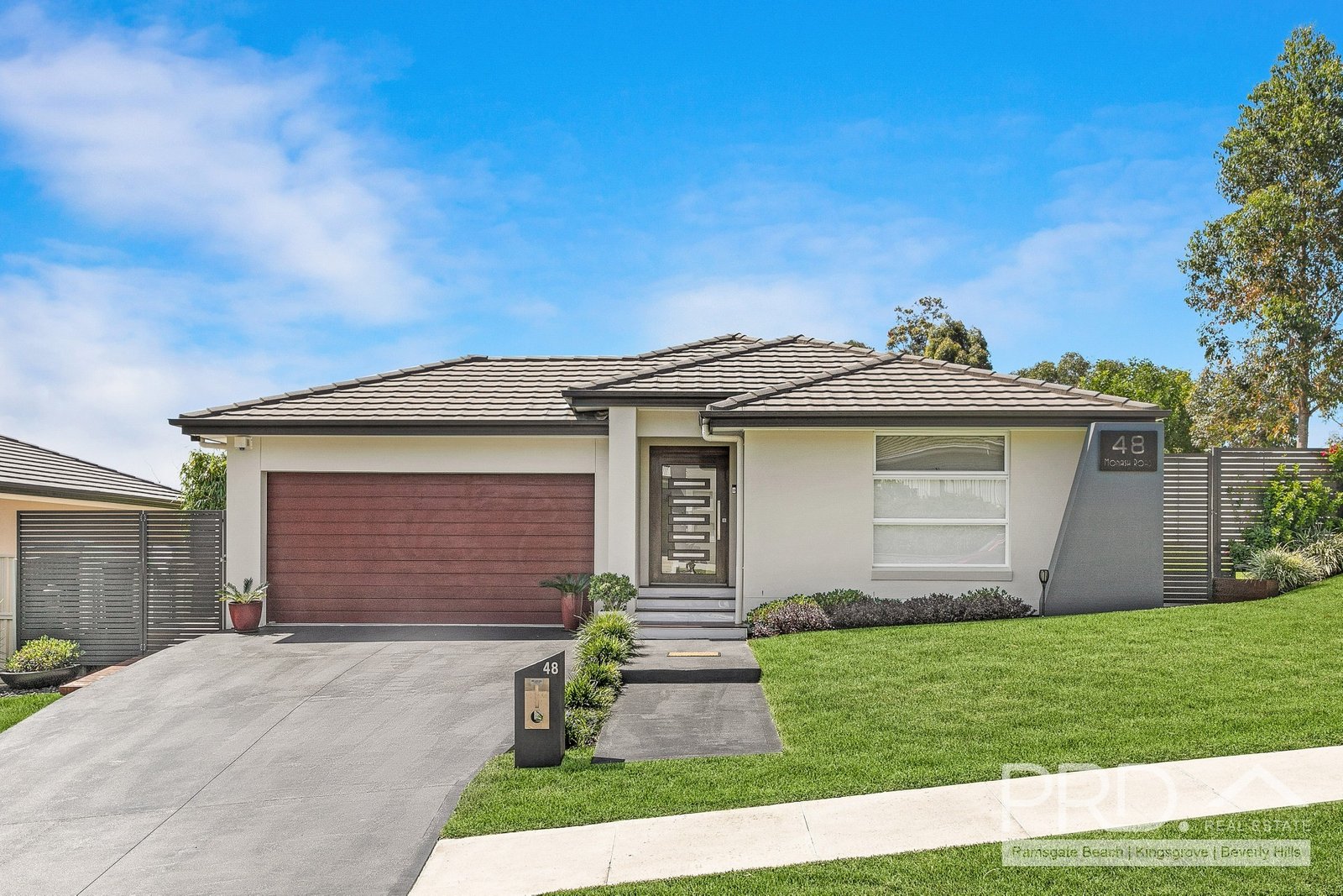 48 Monash Road MENAI 11