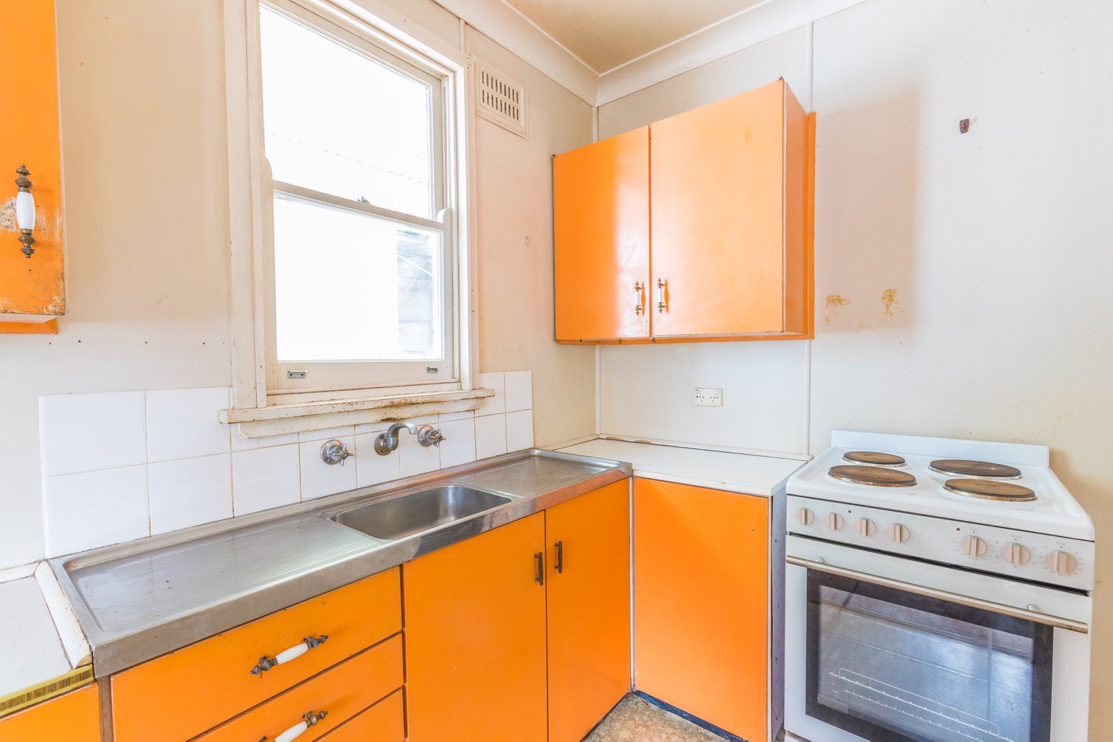 48 Mountview Crescent TAMWORTH 6