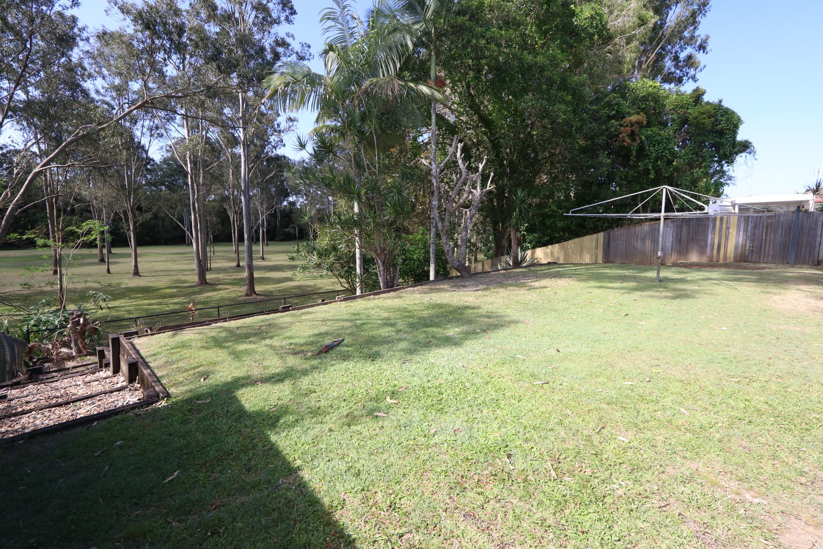 48 Nerang River Drive NERANG 17