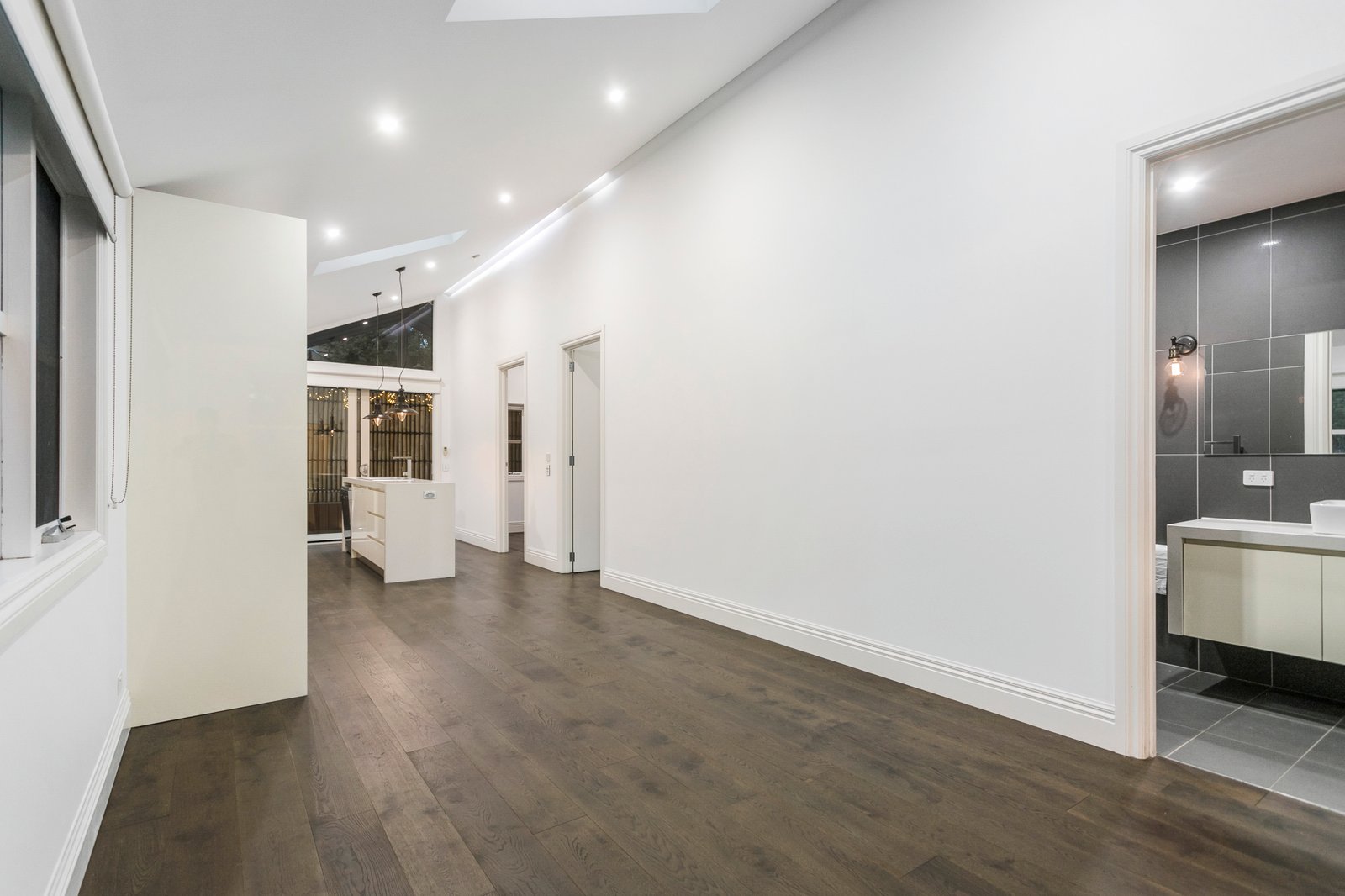 Gallery: 48 Newcastle Street