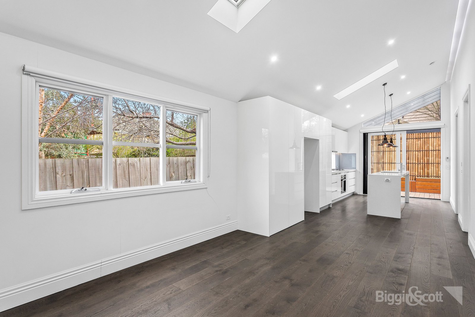 Gallery: 48 Newcastle Street