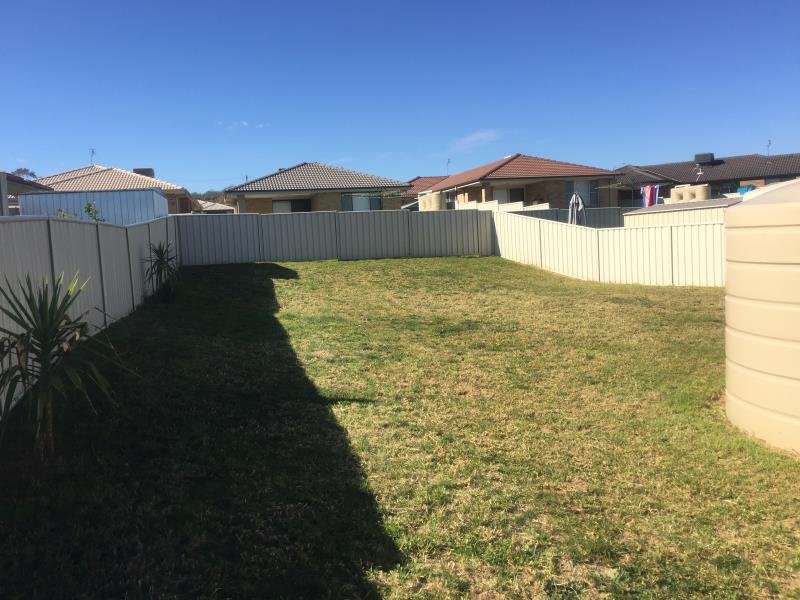 48 Orley Drive TAMWORTH 9