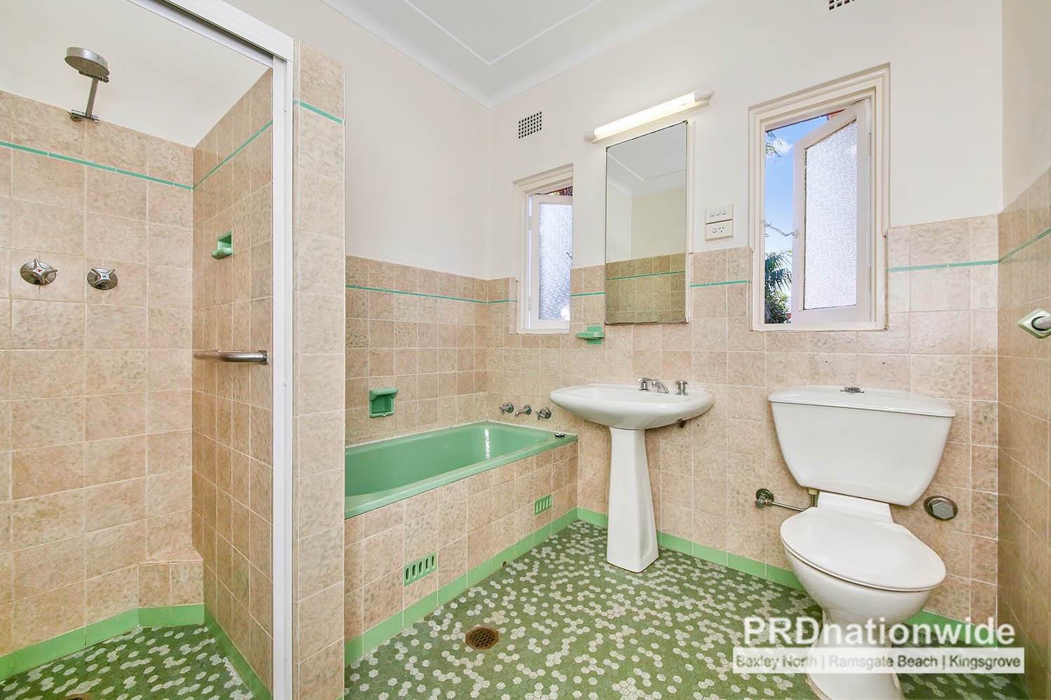 48 Pallamana Parade BEVERLY HILLS 5