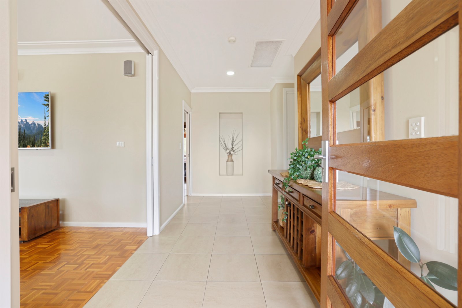 48 Panorama Road TAMWORTH 4