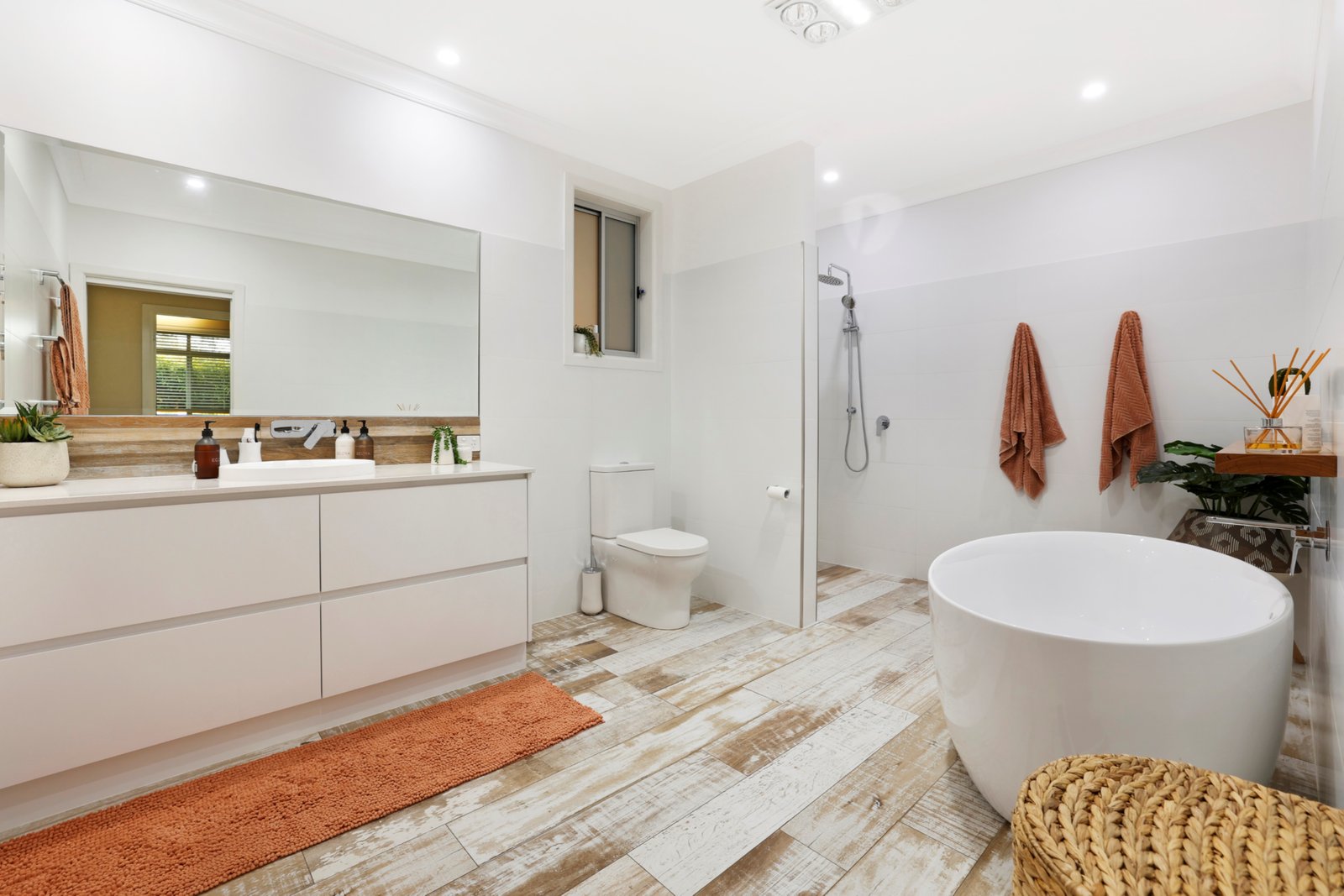 48 Panorama Road TAMWORTH 20