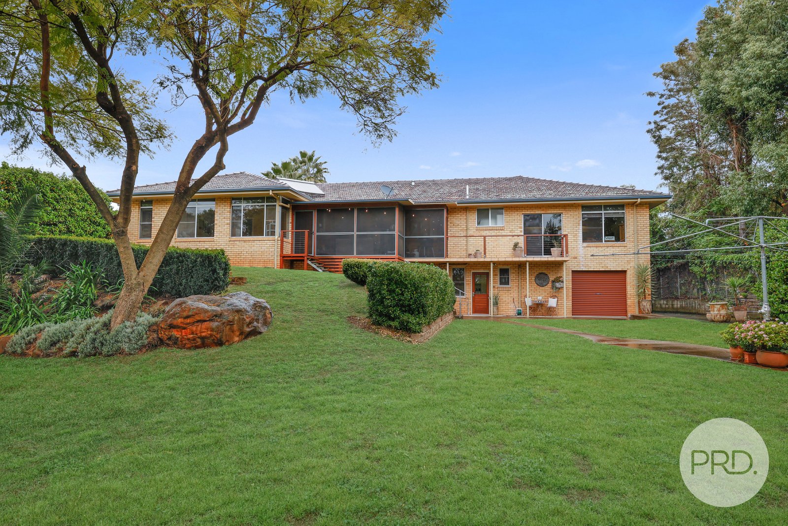 48 Panorama Road TAMWORTH 31