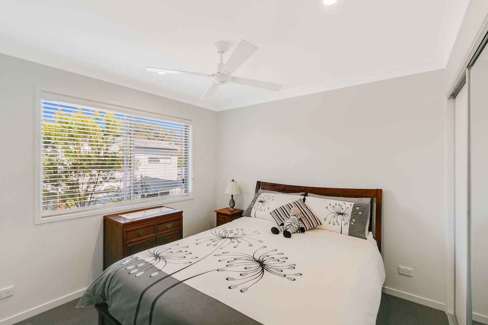 4/8 Parry Street TWEED HEADS SOUTH 8
