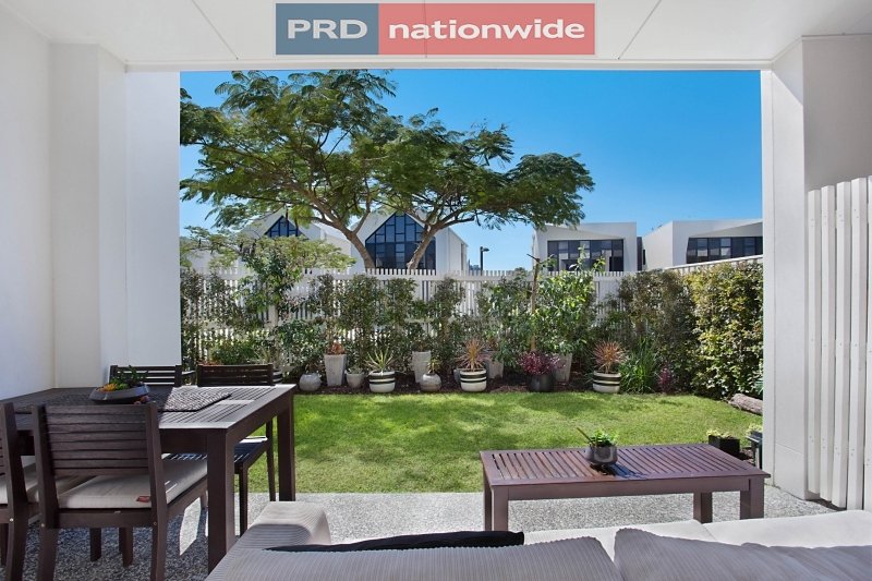 48 Peninsula Drive ROBINA 1