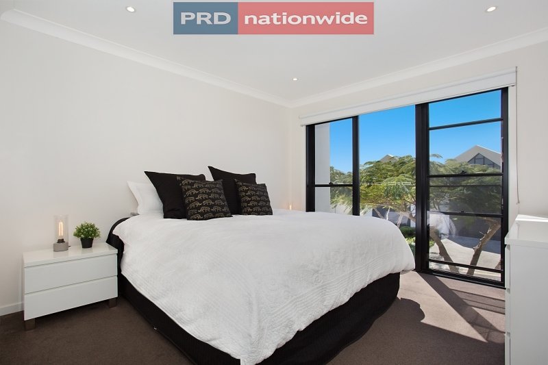 48 Peninsula Drive ROBINA 6