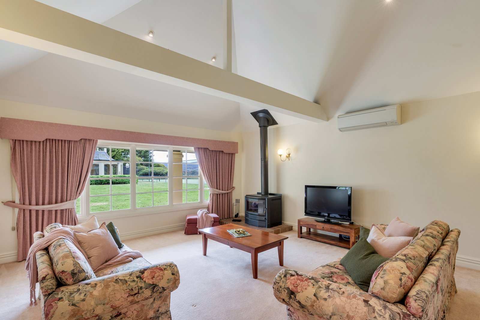 Real Estate and Property in 48 Pierce Road, New Gisborne, VIC