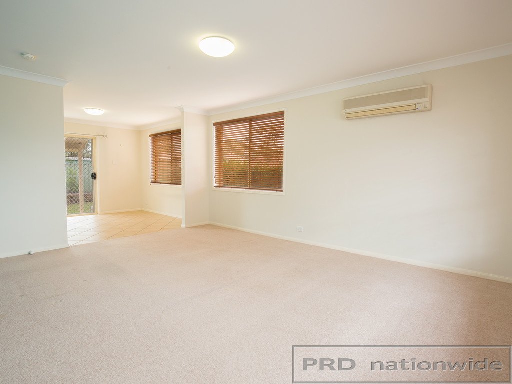 4/8 Proserpine Close ASHTONFIELD 4