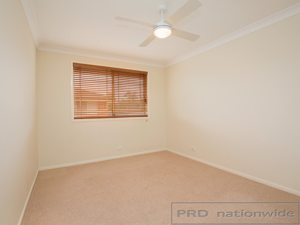4/8 Proserpine Close ASHTONFIELD 8