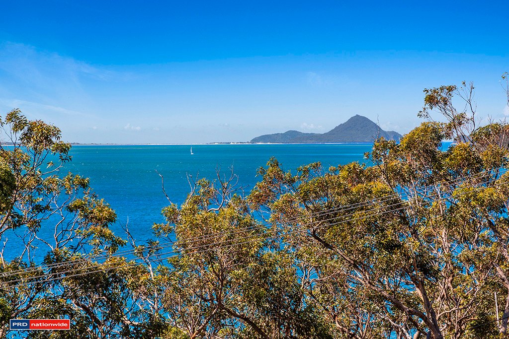 48 Randall Drive SALAMANDER BAY 7