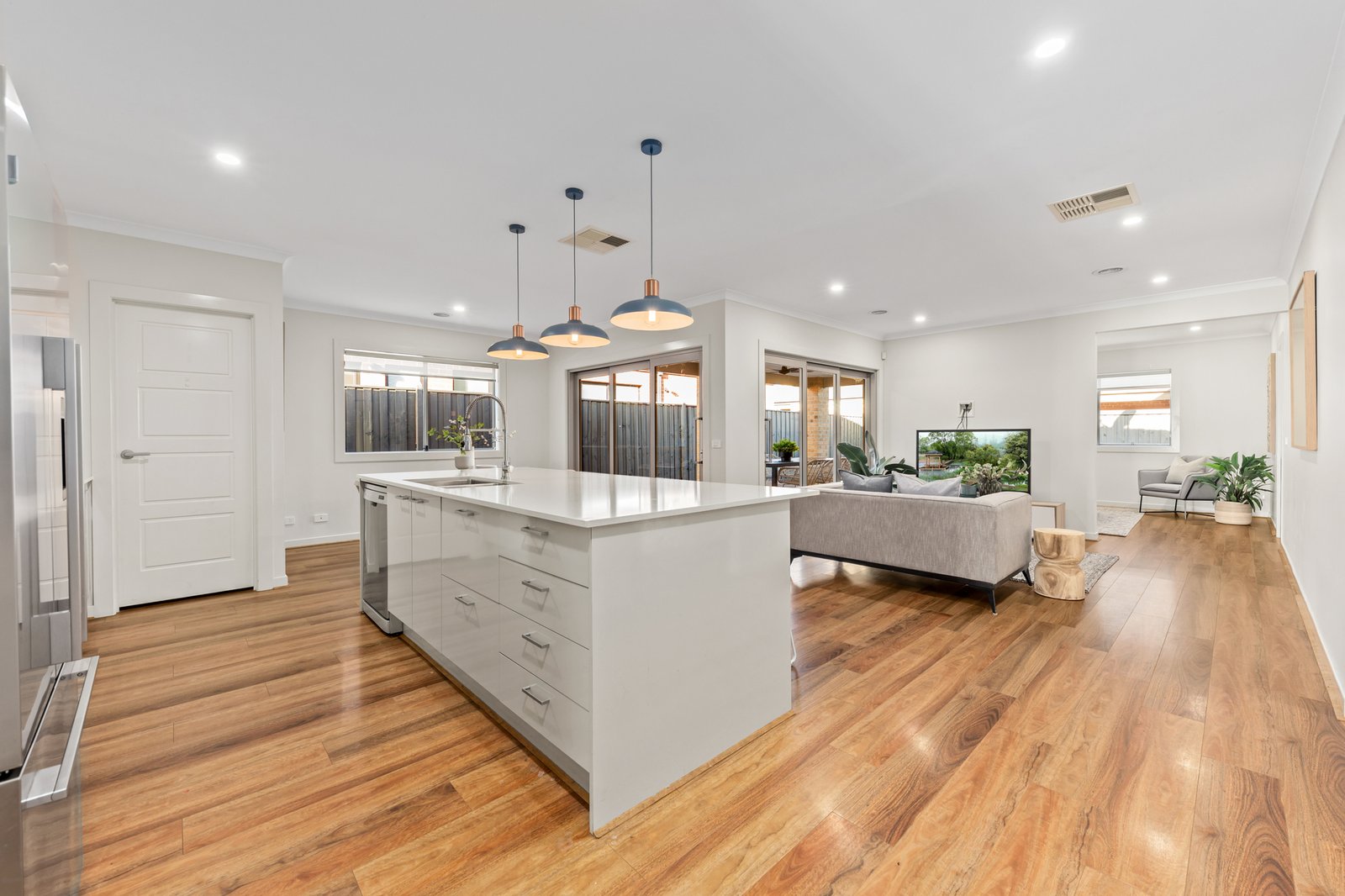 Gallery: 48 Red Brush Drive