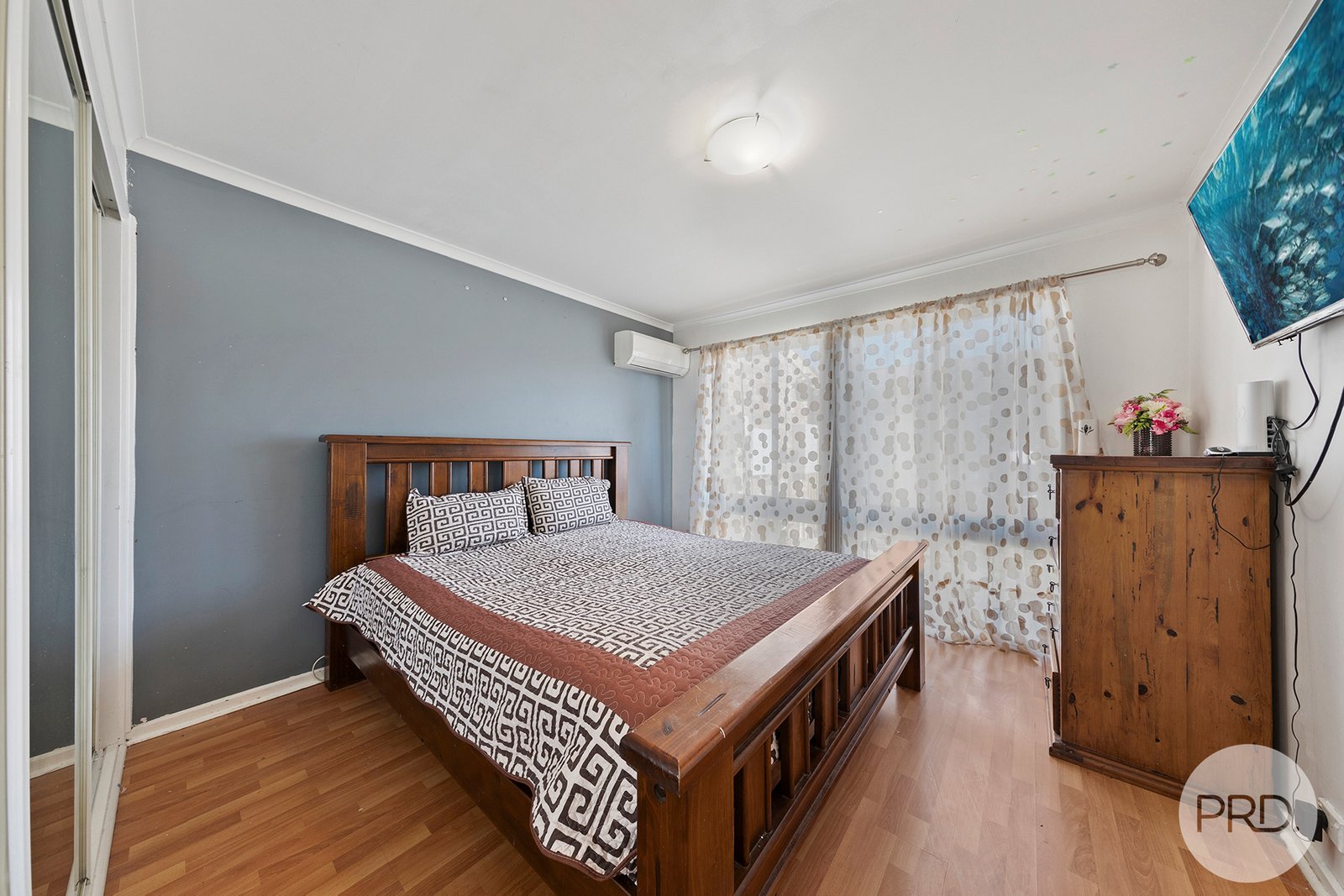 4/8 Reilly Street LIVERPOOL 6