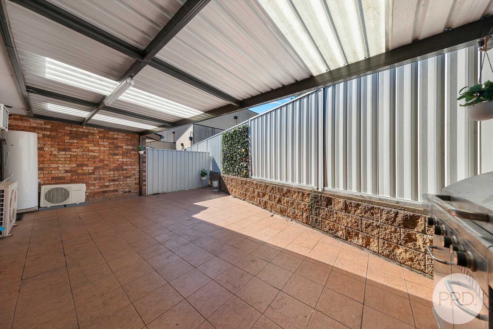 4/8 Reilly Street LIVERPOOL 11