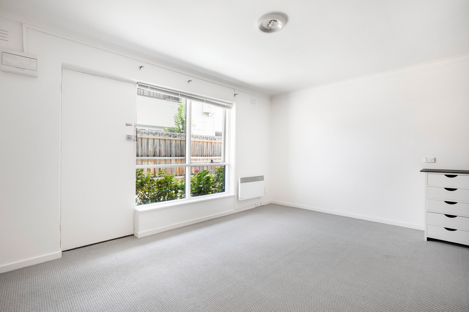 Real Estate and Property in 4/8 Robert Street, Elwood, VIC